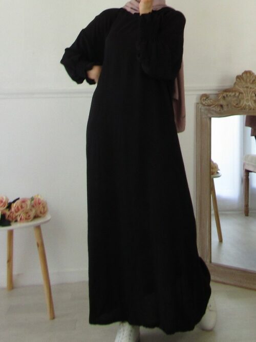 Robe Yasna - Noir